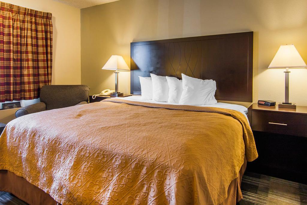 Quality Inn Tigard Portland Southwest Buitenkant foto