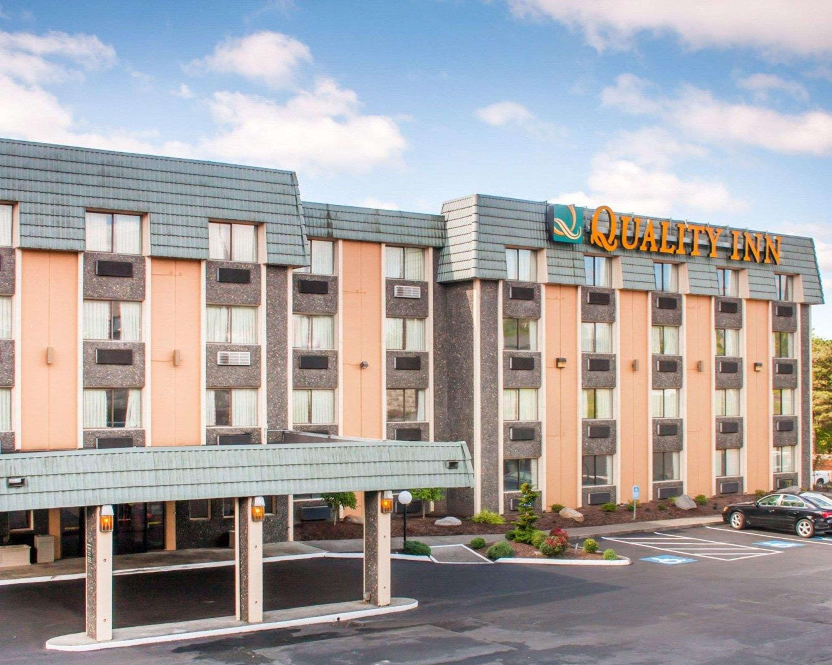 Quality Inn Tigard Portland Southwest Buitenkant foto